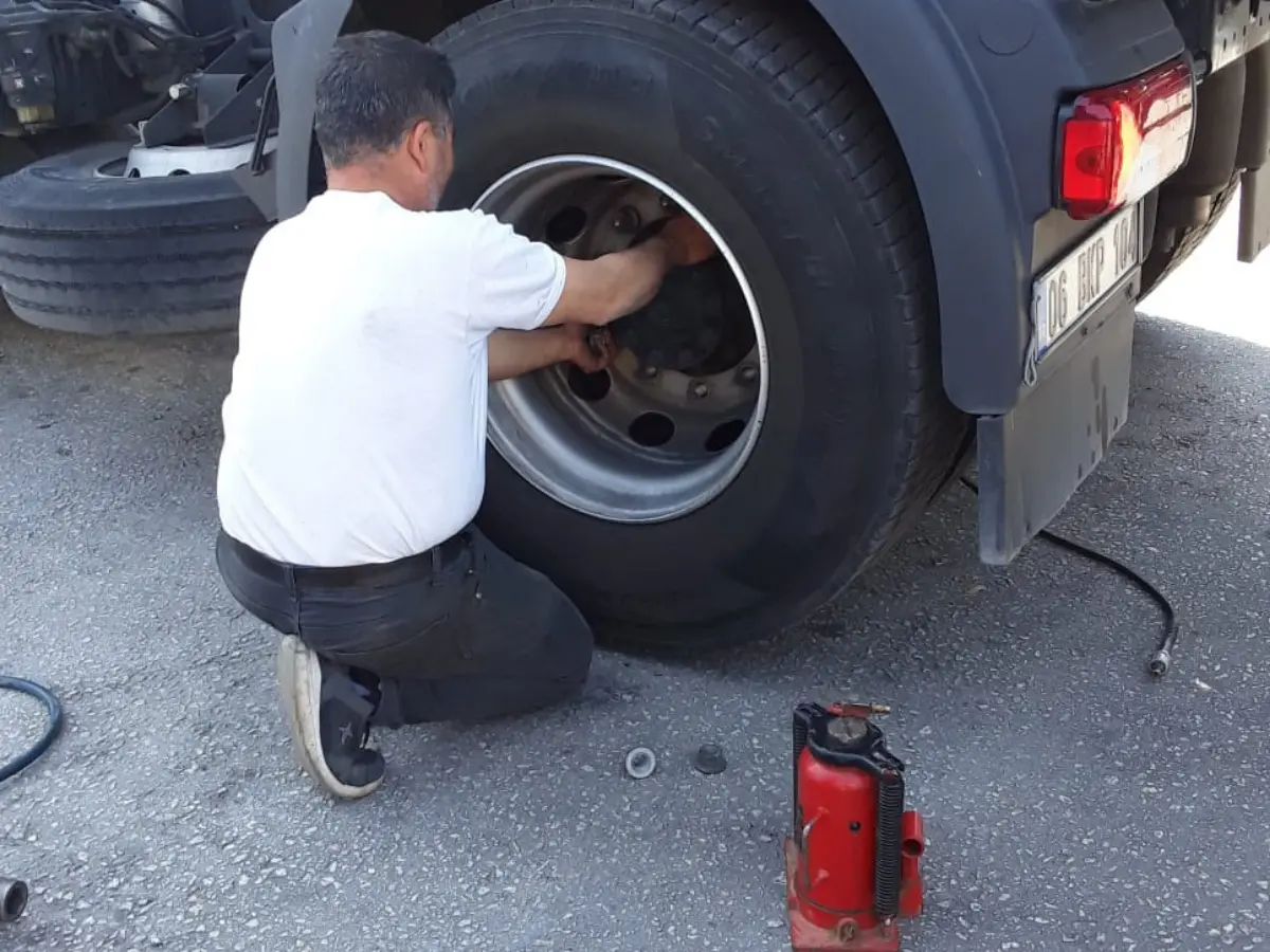 Altınordu Oto Lastikçi