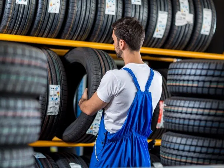 Altınordu Oto Lastikçi